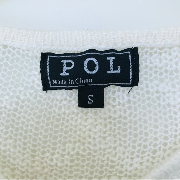 Adorable asymmetrical Lightweight White Sweater - Picture 7 of 9